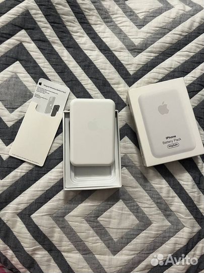iPhone Baterry Pakc (MagSafe)