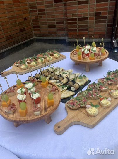 Аренда посуды, стекло, скатерти, столы