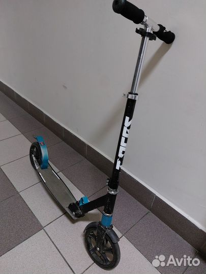 Самокат Roces 200