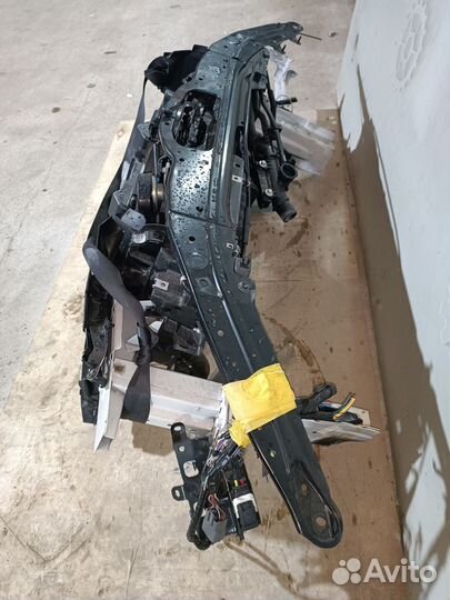 Кассета радиаторов Mazda 3BP 2.0