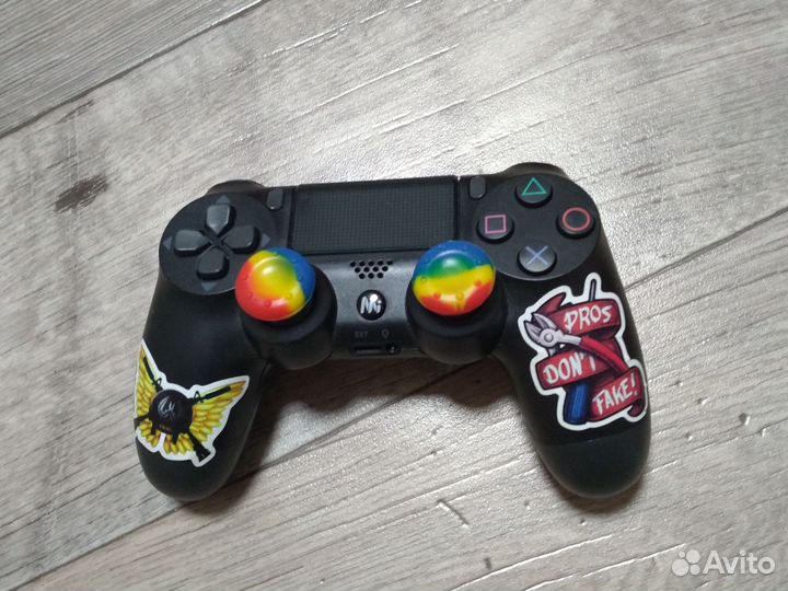 Джойстик ps4