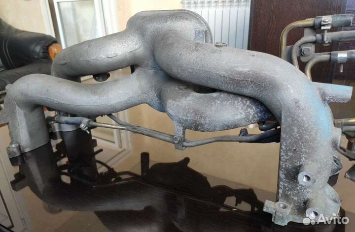 Впускной коллектор Субару ej204 в комплекте