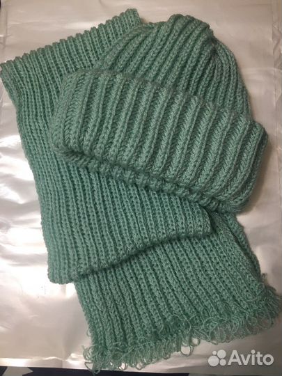 Комплект шапка и шарф женский