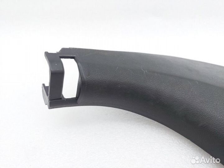 Обшивка стойки передняя правая Hyundai Tucson TL