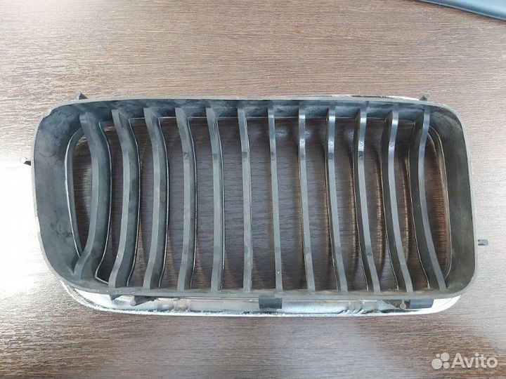 Решетка радиатора Bmw 7 Series E38