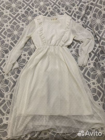 Платье женское белое 46