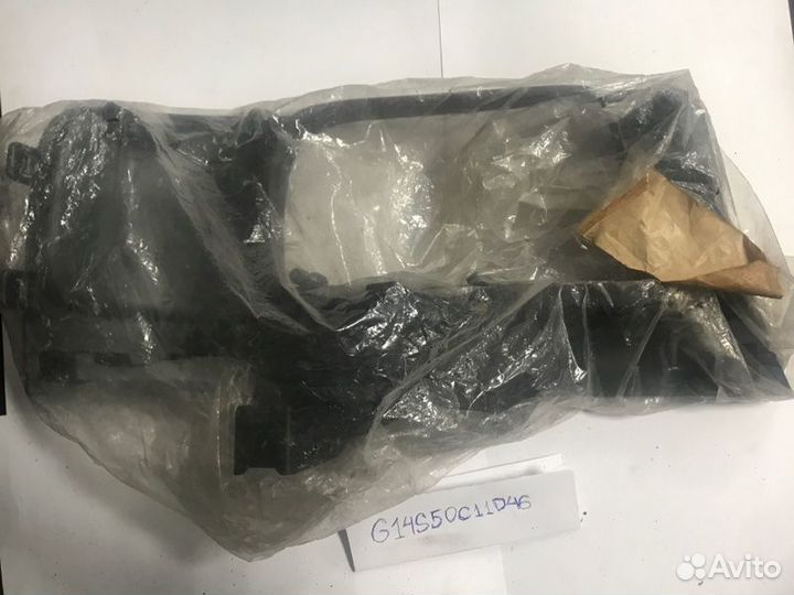 Заглушка бампера передняя левая Mazda Capella gwfw