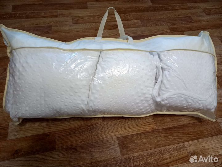 Бортики в кроватку 12 шт