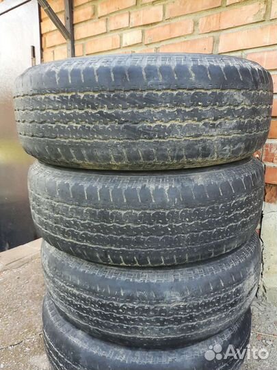Bridgestone Dueler A/T 001 245/70 R16
