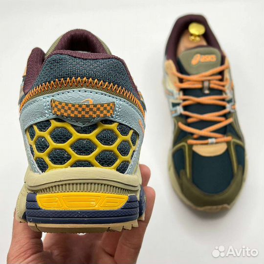 Asics Hel Kahana 8