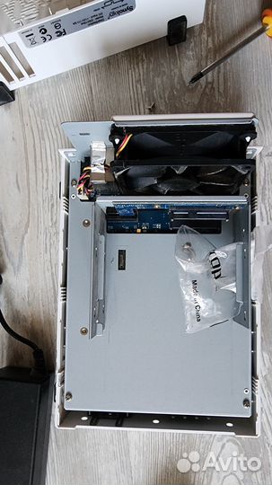 Сетевое хранилище NAS Synology DS216SE