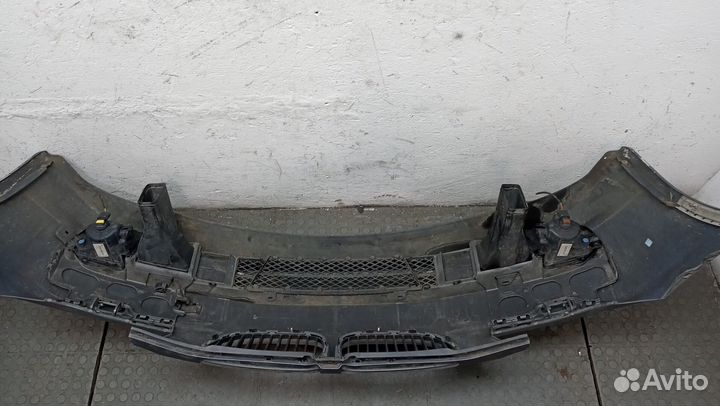 Бампер BMW 5 E60, 2008