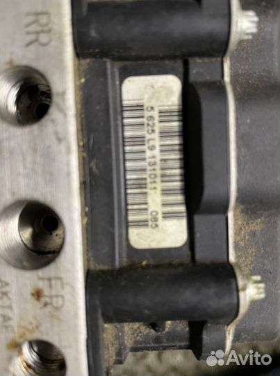 Блок ABS для Land Rover Discovery 4