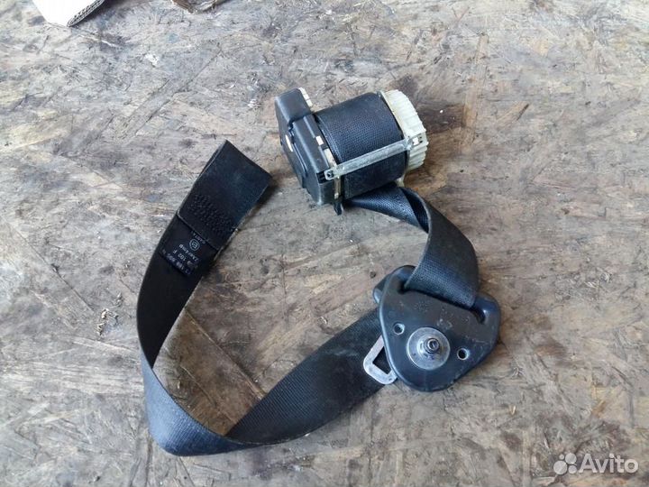 Ремень безопасности передний правый Opel Astra H