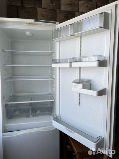 Холодильник atlant двухкамерный бу