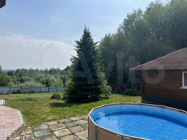 Дом 360 м² на участке 18,8 сот.