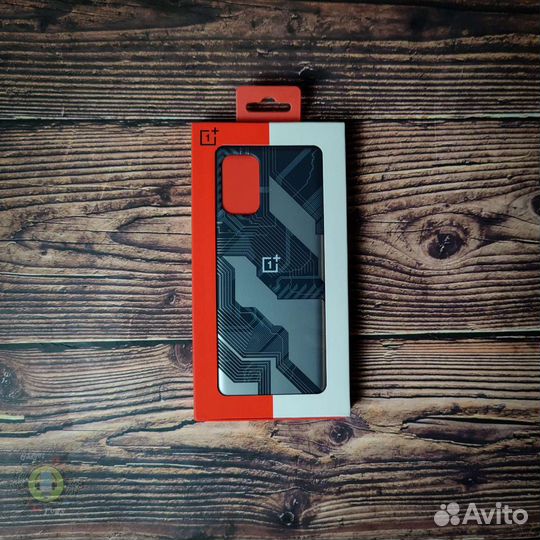 Оригинальные чехлы OnePlus