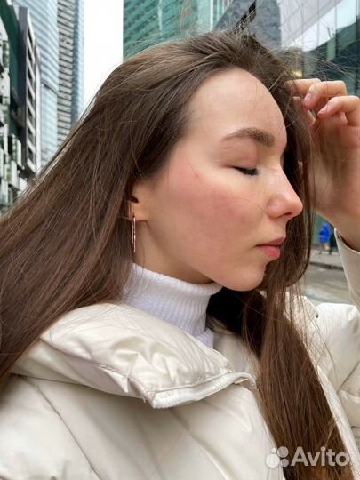 Мастер бровист