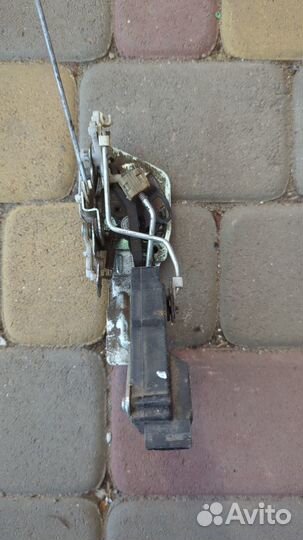 Замок двери задний левый Daewoo Matiz