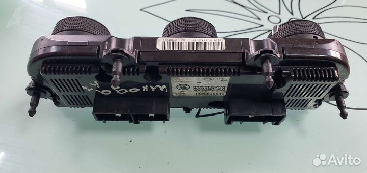 Блок управления климатом Skoda Octavia A7