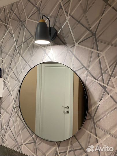 Зеркало настенное круглое в раме 70 см