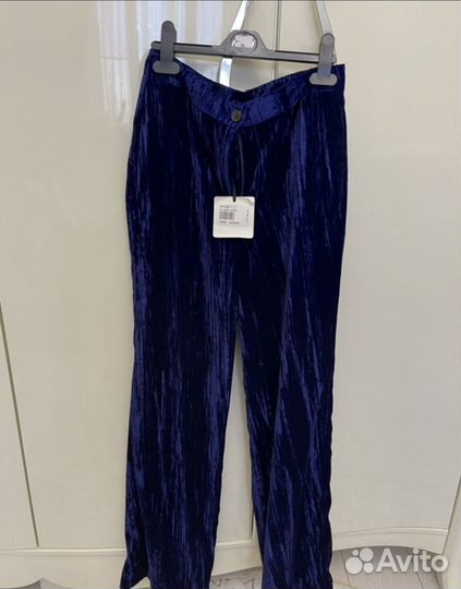 Vicolo костюм брючный 42-44