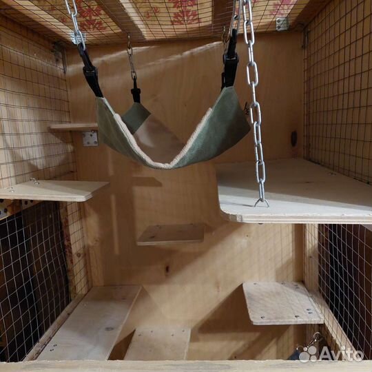 Клетка для шиншиллы (130*65*66 см) и аксессуары