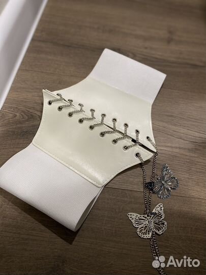 Корсет с бабочками на резинке