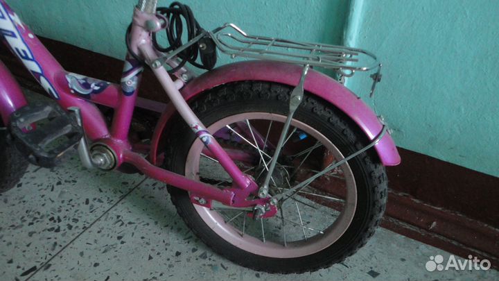 Детский велосипед с родительской ручкой