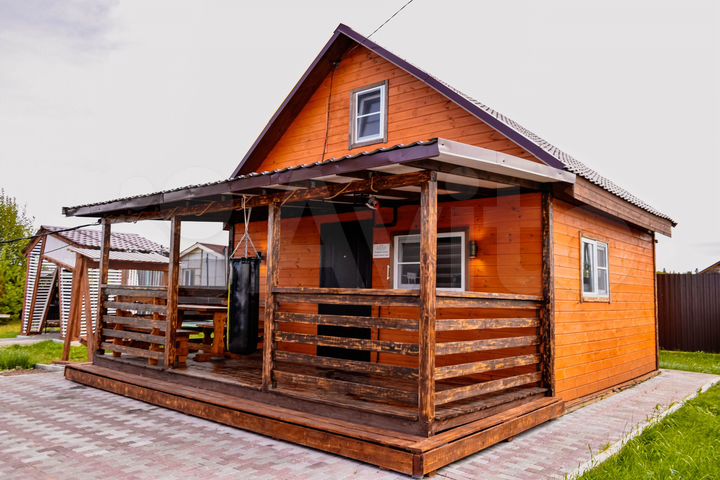 Дом 50 м² на участке 8 сот.