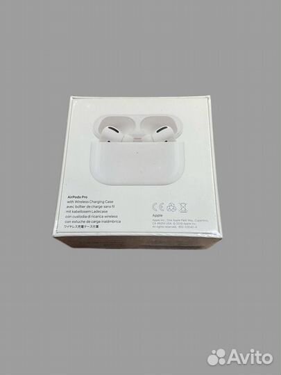 Наушники Apple AirPods Pro