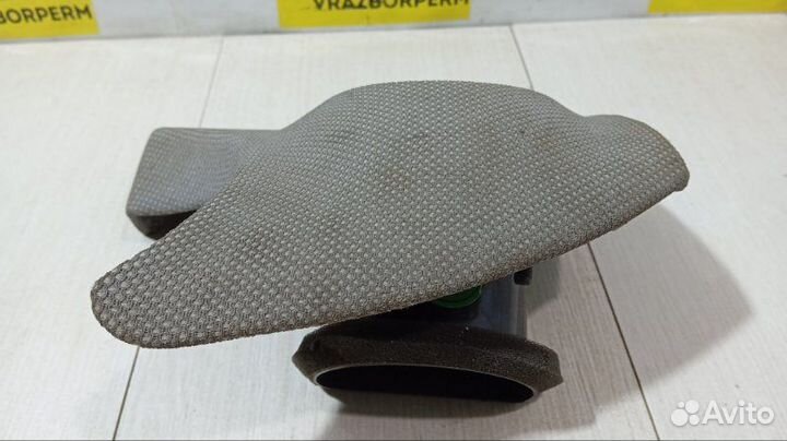 Дефлектор воздушный левый Chevrolet Cruze