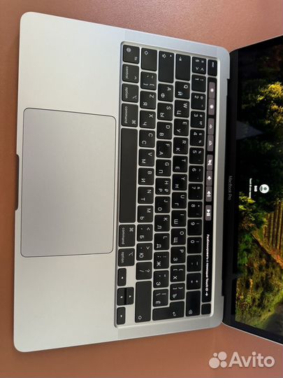 Apple macbook pro 13 m1 8/256 рст