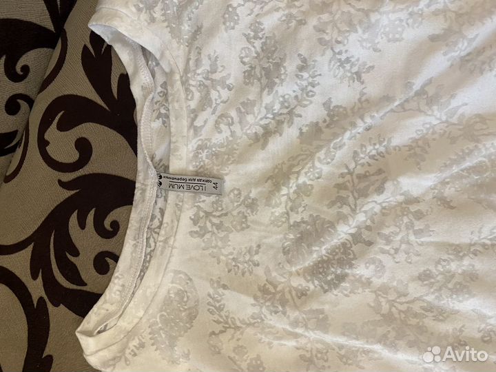 Вещи для беременных и кормящих