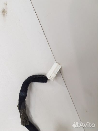 Электропроводка обшивки двери передняя левая