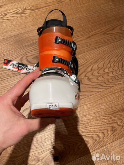 Горнолыжные ботинки Lange XT 110