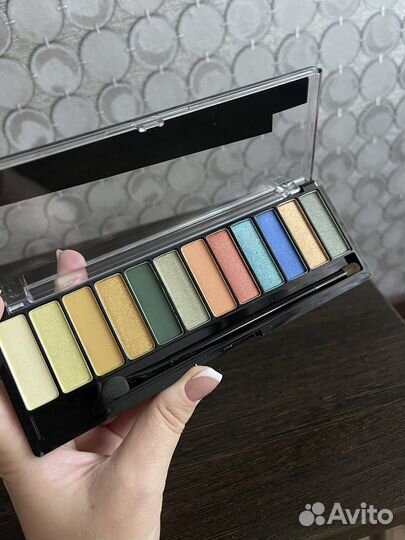 Палитра теней Rimmel