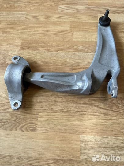 Рычаг левый нижний honda civic 5D 2008