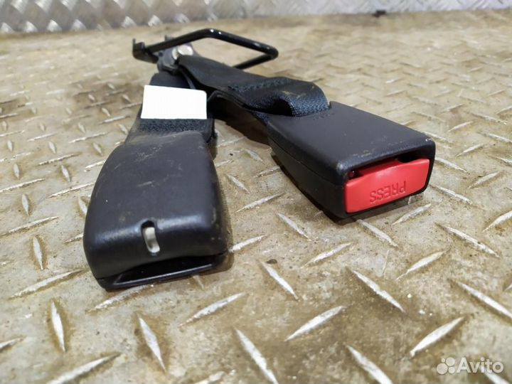 Ответная часть ремня безопасности Mazda Cx7 2007-2