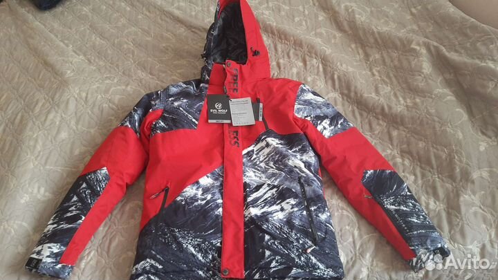 Куртка горнолыжная