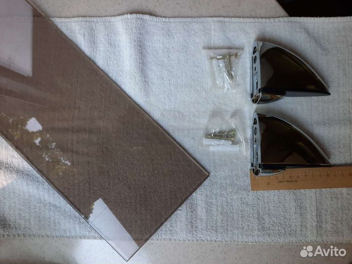 Полочка стеклянная