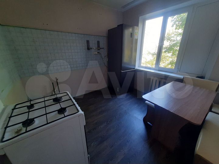 2-к. квартира, 50 м², 4/5 эт.