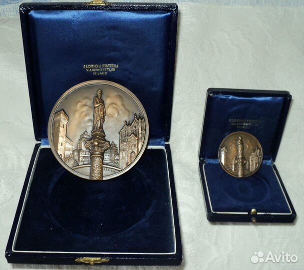 Сувениры из разных стран старые