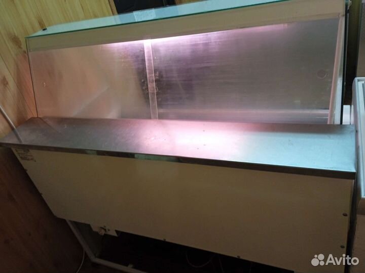 Холодильная витрина Иней