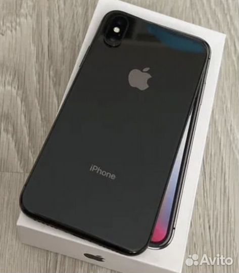 iPhone X