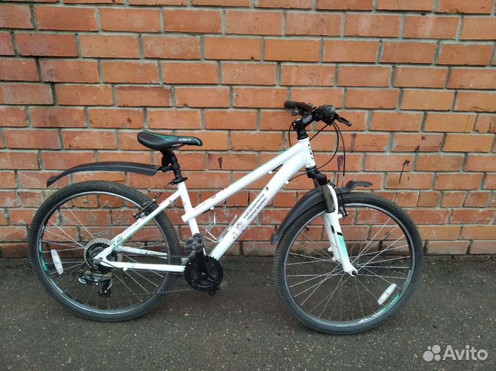 Велосипед женский GT laguna 26