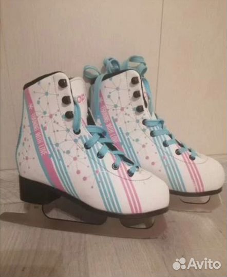 Коньки фигурные 32