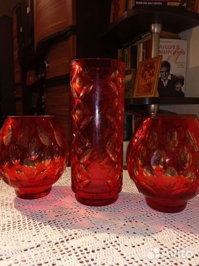 Сервизы, вазы, хрусталь, форфор