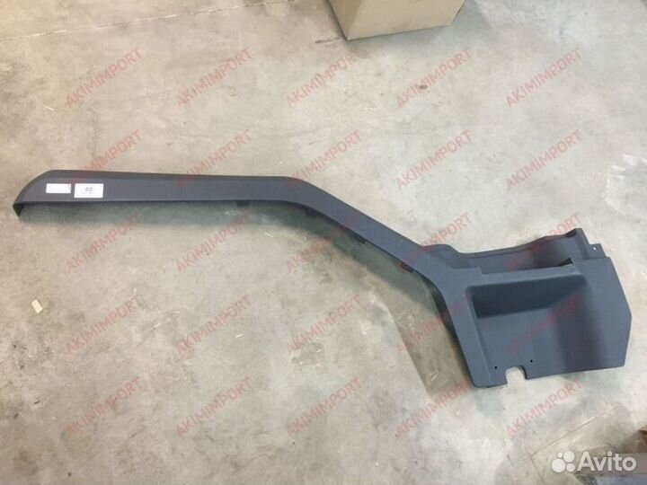 Панель подножки правая пластик