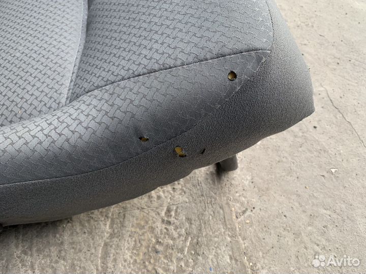 Сидения нива 5д